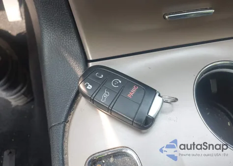 2015 Jeep Grand Cherokee Limited z USA, uszkodzony, nr VIN 1C4RJFBG2FC688012